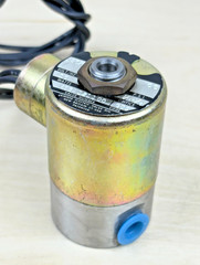 Honeywell Skinner 71315SN1GN00N0C111P3 Solenoid Valve