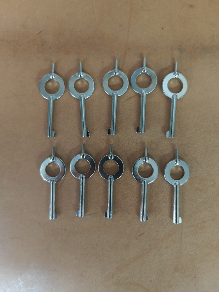 10 Pack Standard Issue Law Enforcement Handcuff Key – Lot of 10 Nickle Keys