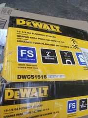 DeWalt DWCS1516 15.5 Gauge 2 IN Flooring Staples Partial Box Unsure Count