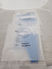 4 Bags (25 Per) 100Total BD Rovers Brush REF491461 Expires 02/2028 FREE SHIPPING