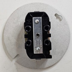 Hubbell 7581 Twist Lock Duplex Polarized Receptacles 3-Wire Bakelite Box Of 5