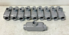 NEW Lot Of 10 Eaton Crouse Hinds E121488 3/4″ Conduit Body Cover 7.3 Cu In 233C