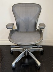 Herman Miller Aeron Office Chair – Size B – Graphite – Polished Aluminum