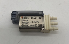 SMC Small direct acting 3-way solenoid valve S070C S070C-6CCO-32