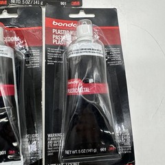5 tubes of Bondo Plastic Metal, Seals & Fills Almost Any Metal Surface 5 oz ea.
