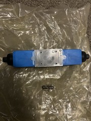 CNH 48118228 Valve