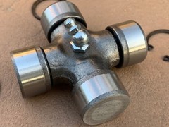 Series 4 Cross & Bearing Kit U-Joint Land Pride 1004020 (26-001)