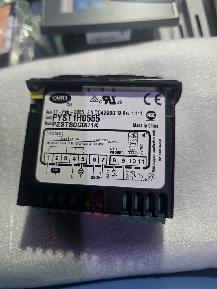 1PC CAREL PYST1H0555 PZSTS0G001K PZSTSOGOO1K PJEZS0G000 Temperature Controller-