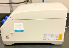 Eppendorf 5425 Benchtop Microcentrifuge w/FA-24×2 Fixed Angle Rotor 15K RPM 120V
