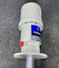 GRACO 205626 Fire-Ball® 425 Series 10:1 Universal Size Oil Pump, Air Powered