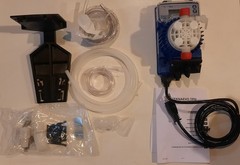 NEW SEKO Tekna TPG 603 Digital Solenoid Dosing Pump with FPM Seal TPG603NHH0U00
