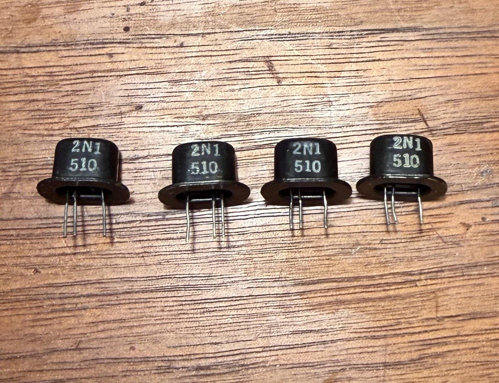 (4) 2N1510 Germanium NPN Black Top Hat Transistors NOS General Electric