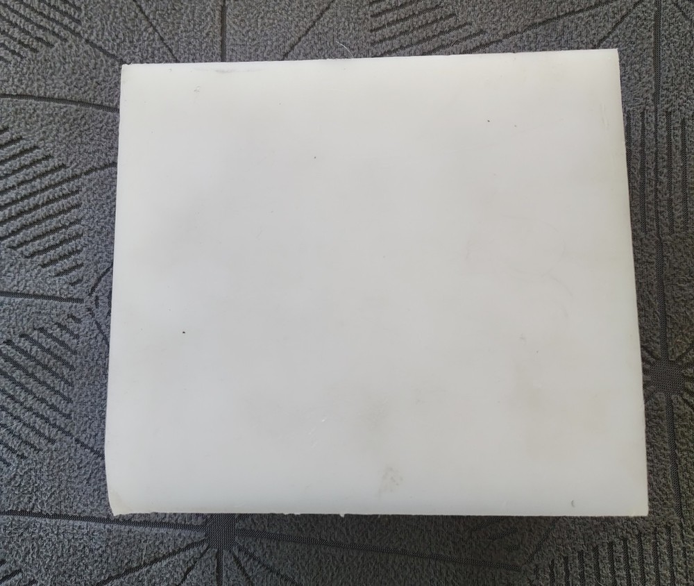 🗽MOISTURE RESISTANT HDPE 3″ X 8-1/2″ X 10″ PLASTIC SHEET