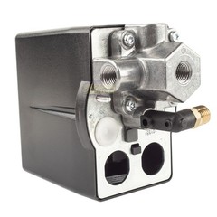 Condor MDR3/16RM 145-175 PSI 4 Port Pressure Switch 22A – 30A Overload 1/4″ FNPT