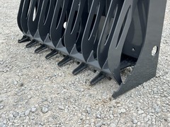 Berlon 56″ Mini Root Rake Brush Grapple Fits Mini Skid Steer Toro Kubota SCL USA