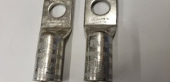 2-PC Panduit LCA300-58-X Copper Compression Lug 1 Hole Std Barrel 5/8″ Stud NEW