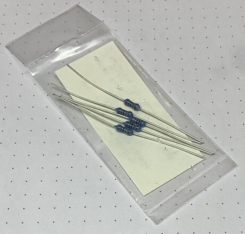 150 K Ω, 250 mW, 1%, Metal Film Axial Resistor, Yageo Brand, 5 Each