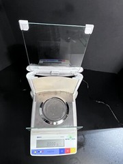 Mettler Toledo B303-S Balance 310 g x 0.001 g Monobloc Technology