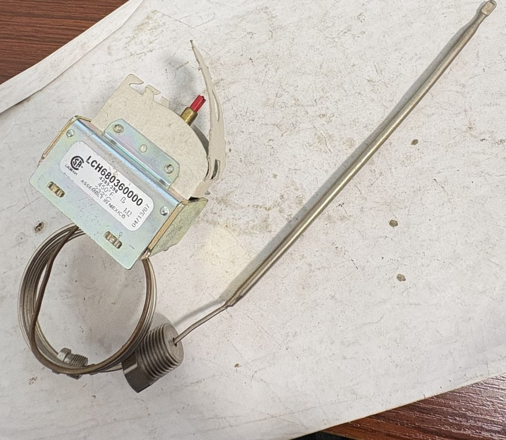 New Robertshaw Controls Company Temp Limit Switch #420-390