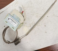New Robertshaw Controls Company Temp Limit Switch #420-390
