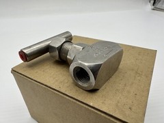 1/4″ FNPT 316ss Needle Valve Unknown Brand 6000 PSI Pre Owned