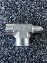 Parker Stainless Steel 316 Pipe Fitting, Street Tee, 1/4″ FNPT x 1/4″ MNPT