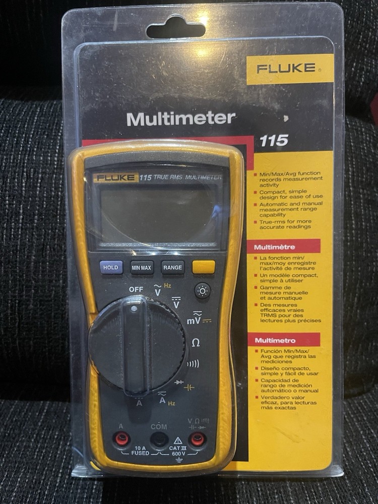 Fluke 115 True RMS Multimeter, Auto-Ranging, Backlight, 600V, 40MΩ, Handheld