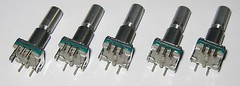 5 X Alps Rotary Encoder w/ Momentary Switch – 30 Detent / 360 Degrees – PC Board