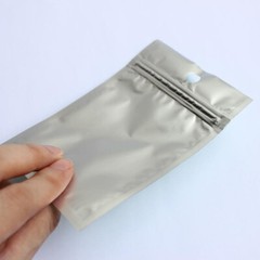 100 Translucent/Green/Silver QuickQlick™ Zip Seal Lock Bags w/ Round Hang Hole