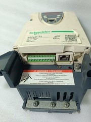Schneider Electric Altivar 71 1.5kw-2HP ATV71HU15N4 VFD