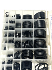 U.S. Industrial Standard O-Rings Kit 70 Durometer Oil & Water Resistant – READ