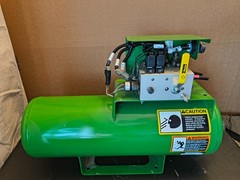 JOHN DEERE PLANTER COMPRESSOR TANK ASSEMBLY AA79379 and AA73978 valve body