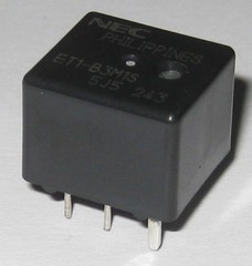 2 X NEC ET1-B3M1 Small Automotive Relay – 12 VDC SPDT 25 Amp Contacts – 12V Coil