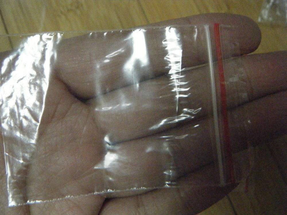 100 x 7cm x 5cm CLEAR PLASTIC GRIP & SEAL STORAGE PLASTIC POLYTHENE BAGS RE-USE