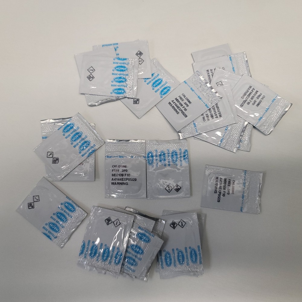 Hach DPD Free Chlorine Reagent Powder Pillows 10mL Pack of 100