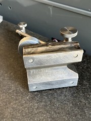 Vintage Starrett #257D Surface Gage 8″ Spindle/6″ Scribe w/large Fine Adj. Knob