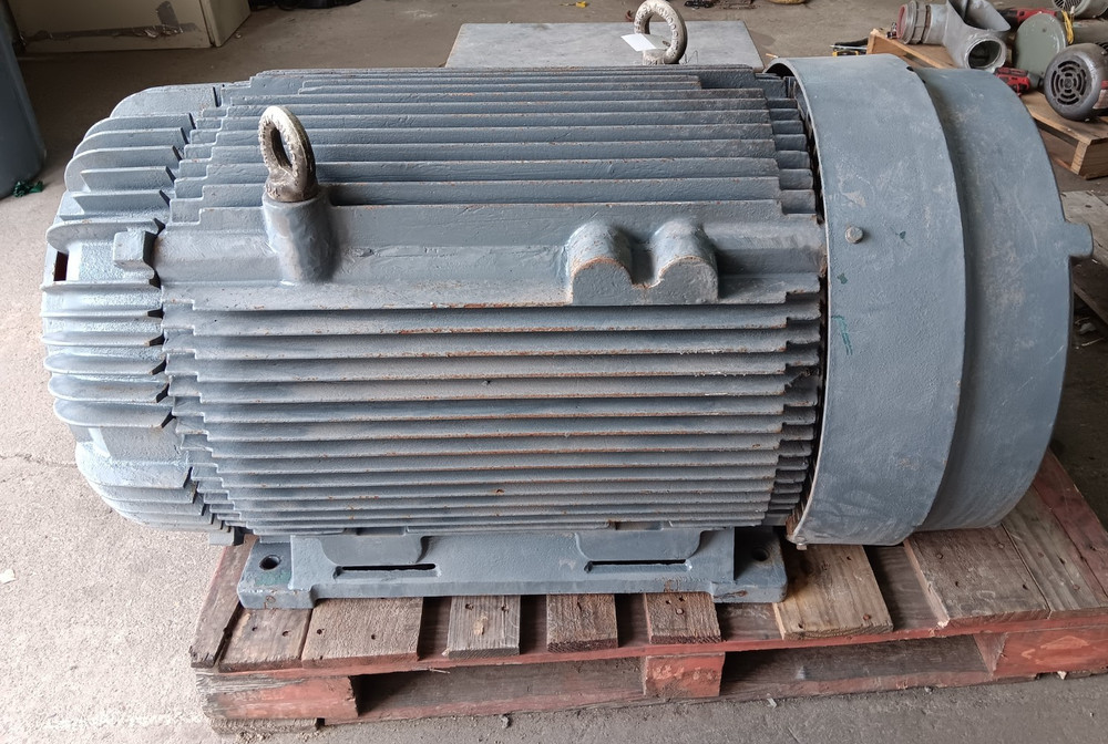Baldor Reliance ECP44402T-4 Motor 400 HP 3600 RPM 3 PH 460 V 449TS Frame