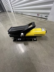 Enerpac PA133 Air Driven Hydraulic Pump 36 in3 Usable Oil