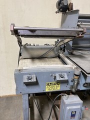 Semi automatic Shanklin S-23C L-Sealer with take away belt and power film feed
