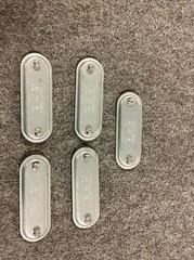 CROUSE-HINDS 370 1-INCH CONDUIT BODY COVERS (LOT OF 5)
