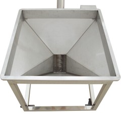 Automatic Spring Feeding Inclined Feeder Screw Conveying Feeding Machine 220V