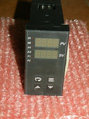 Athena 18DCS0BB0000-AL Temperature Controller Operating Range -100.0 +225.0C