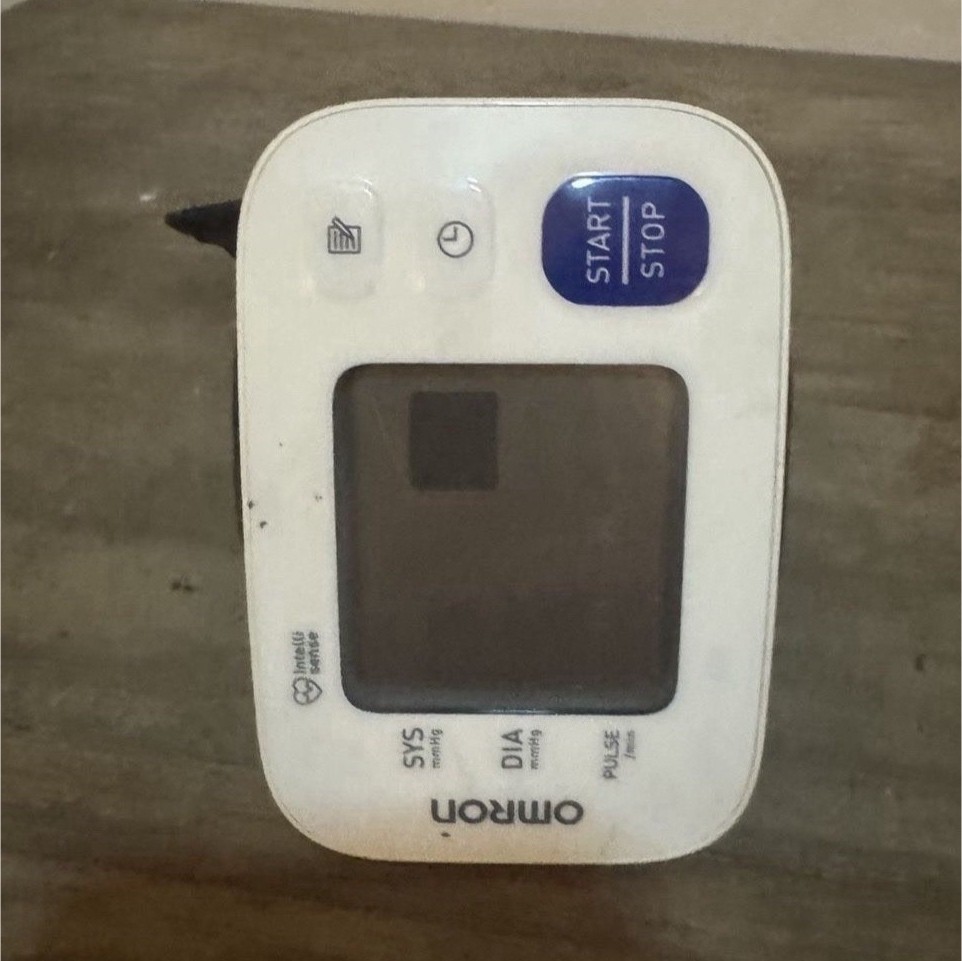 Omron IntelliSense Arm-Type Digital Automatic Portable Blood Pressure Monitor