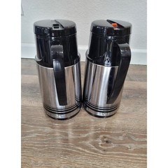 Update International AIS-190/SF 64 Oz Vacuum Insulated Carafe Coffee Dispenser