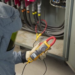 Fluke 381 Remote Display True Rms Ac/Dc Clamp Meter With Iflex and soft bag