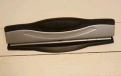 Staples Adjustable 3-Hole Punch 15 Sheet Capacity, New In Box