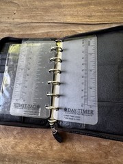 Vintage Filofax Pocket Durham Black Deluxe Leather Zip Organizer 6 Ring Planner