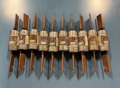 Lot Of 10 FUSETRON FRS-R-200 FUSE, 200A, 600V, DUAL ELEMENT BLACK LABEL