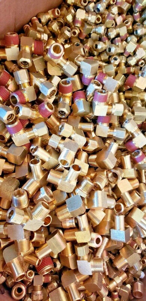100 BRASS HYDRAULIC AIR , PNEUMATIC, Plumbing FITTINGS LOT OF 1/4 5/16 3/8 1/2