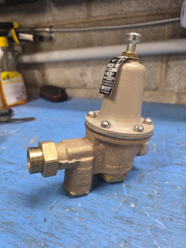 Watts Lp Regulator 1/2″ U5B 30psi 10-35psi